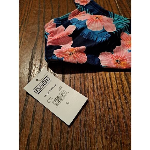 New Large Ocean Gear Padded Pink Blue Bikini Swimsuit Bathing Suit Top NWT - Picture 4 of 7